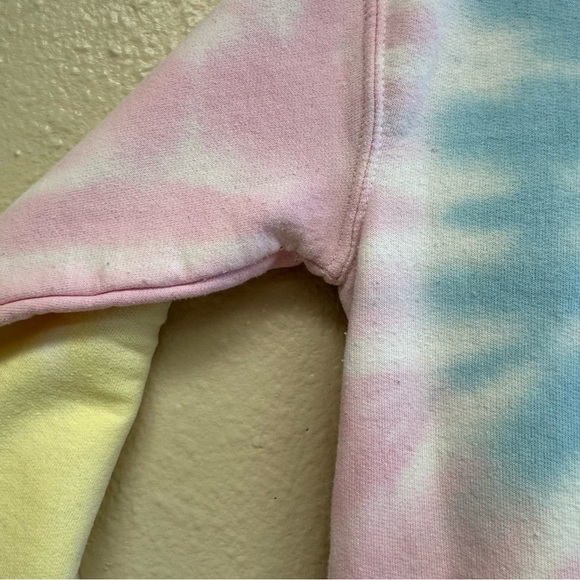 Forever 21 Disney Tie Dye Mickey Mouse Sweatshirt Size Small - Picture 4 of 6